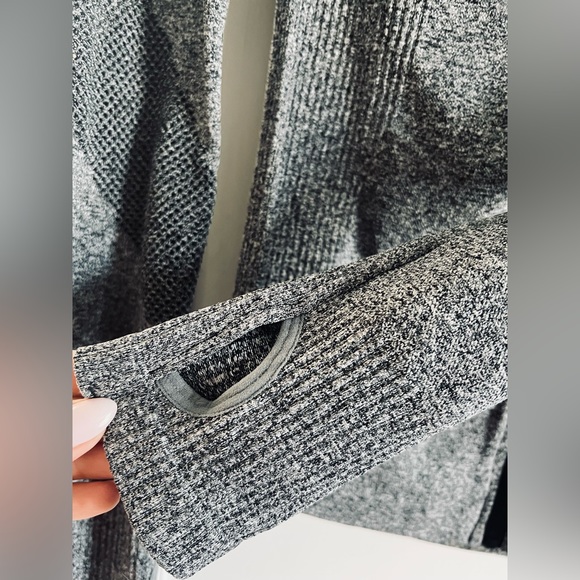 C&C California Grey zippered athletic top - Picture 5 of 9